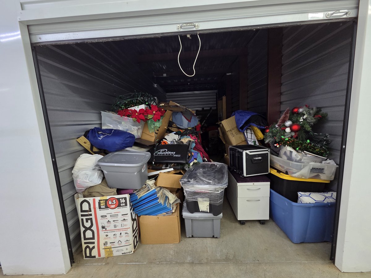 10 x 25 storage unit in Carrollton, TX
