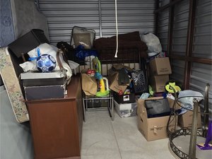10 x 10 storage unit in Port St Lucie, FL