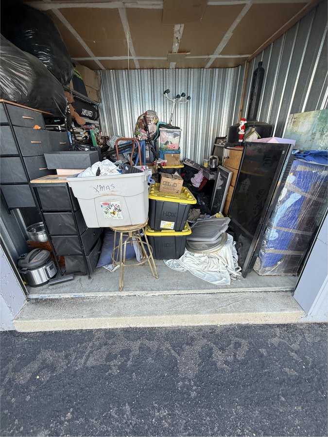 10 x 10 storage unit in Thornton, CO