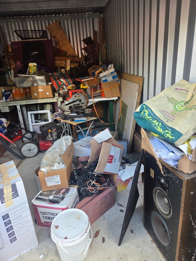 10 x 15 storage unit in Meadville, PA
