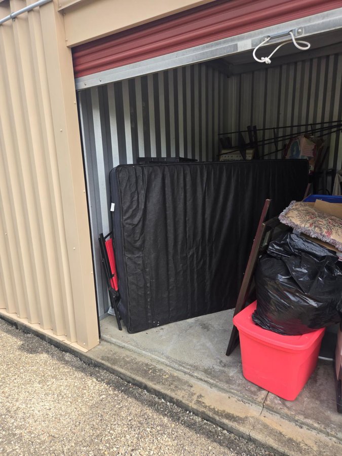 10 x 10 storage unit in Meadville, PA