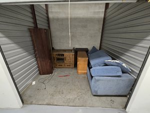 10 x 10 storage unit in Lehigh Acres, FL