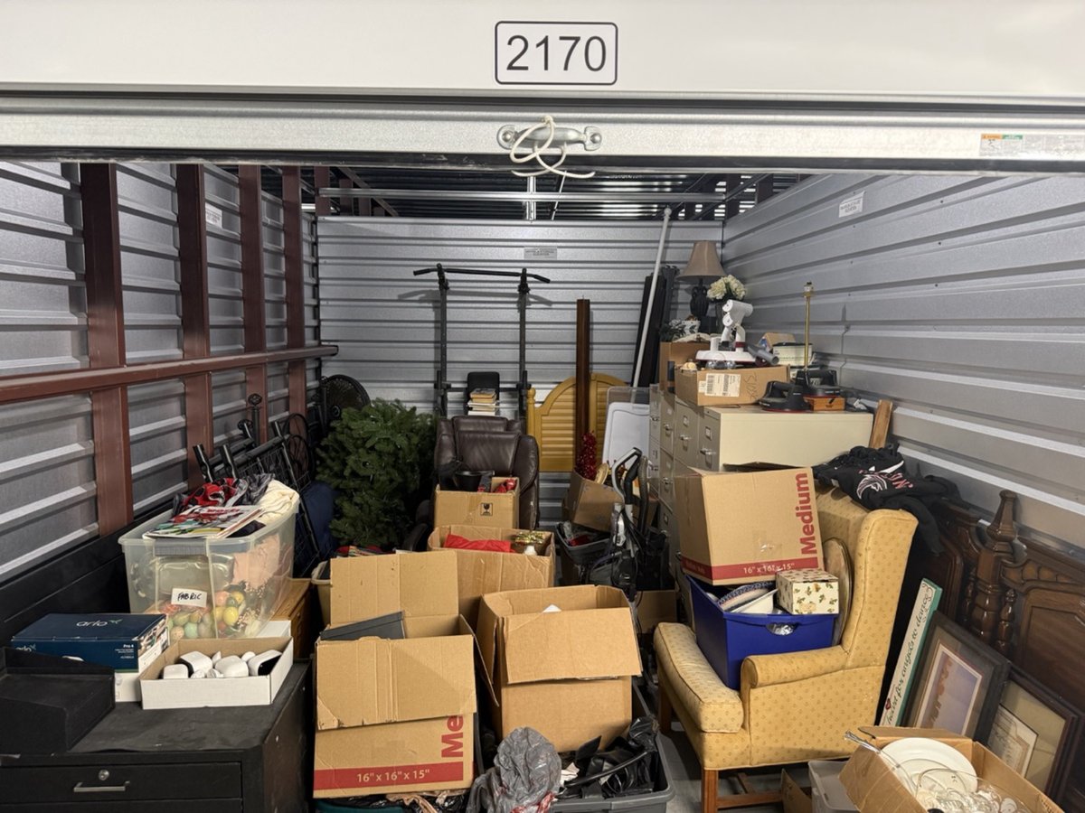 10 x 15 storage unit in Raleigh, NC