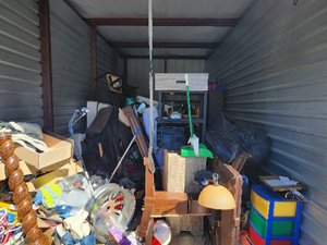10 x 20 storage unit in Stone Mountain, GA