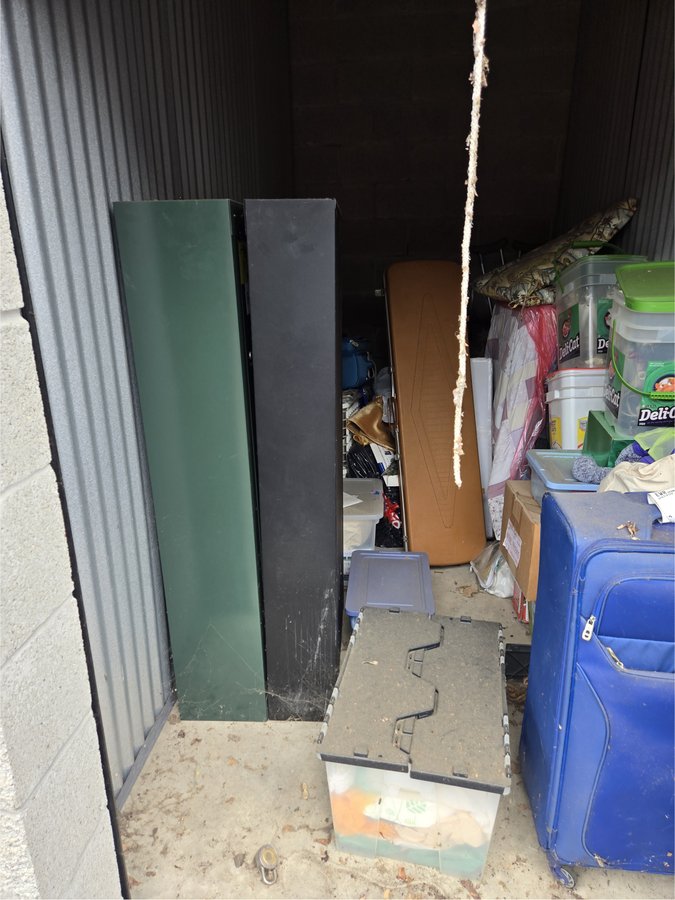 5 x 10 storage unit in Mckees Rocks, PA