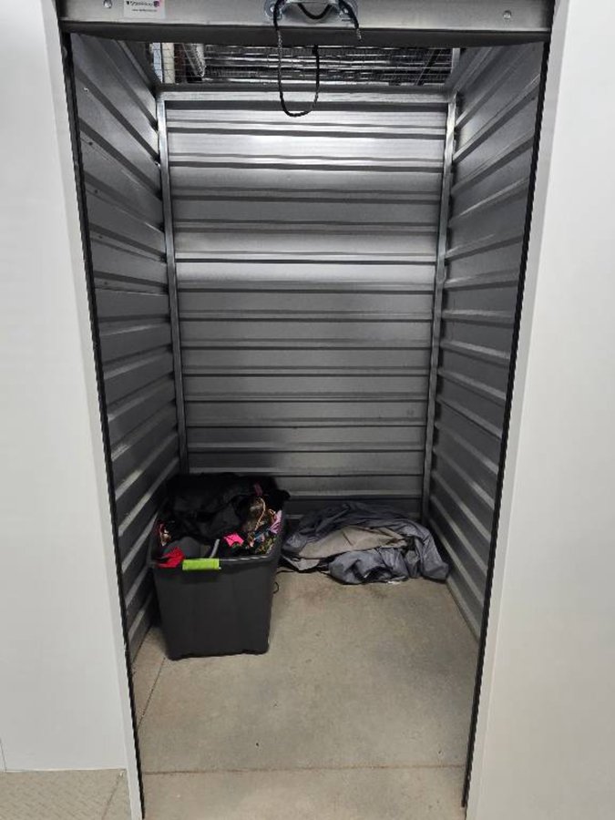 5 x 5 storage unit in Parrish, FL