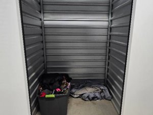 5 x 5 storage unit in Parrish, FL