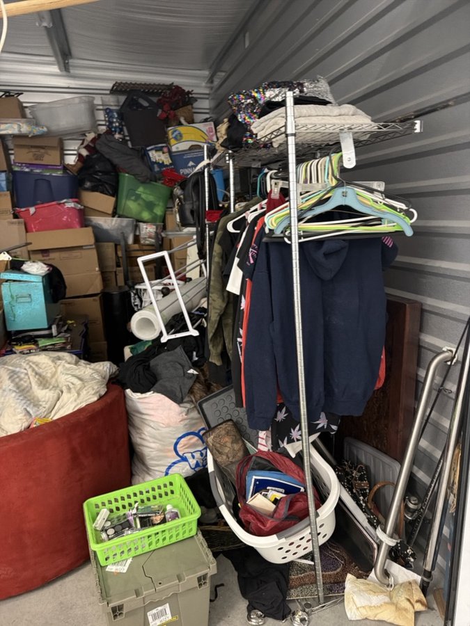 10 x 15 storage unit in Portsmouth, VA