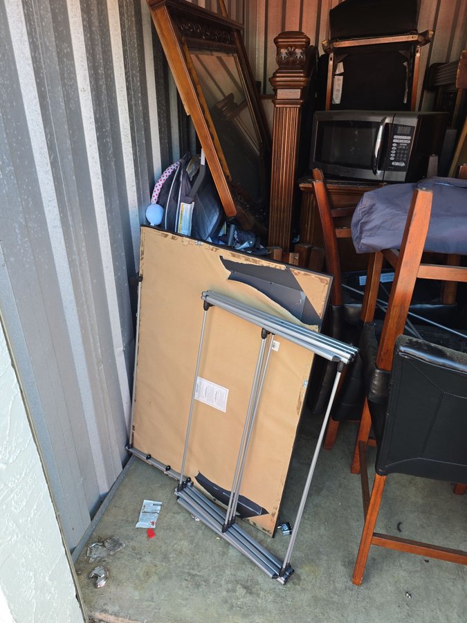 5 x 10 storage unit in Suitland, MD