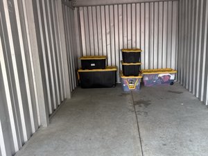 10 x 20 storage unit in Chesapeake, VA
