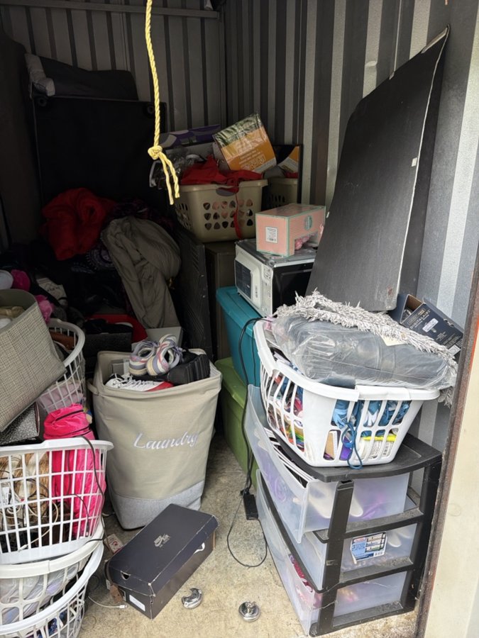 5 x 10 storage unit in Chesapeake, VA