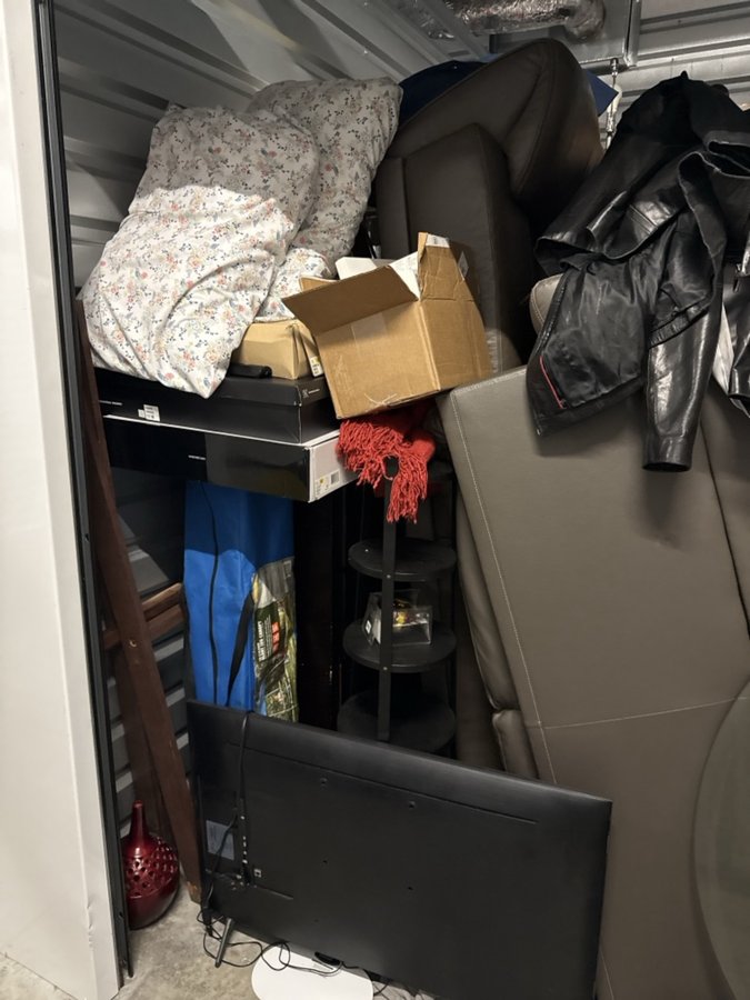 10 x 10 storage unit in Virginia Beach, VA