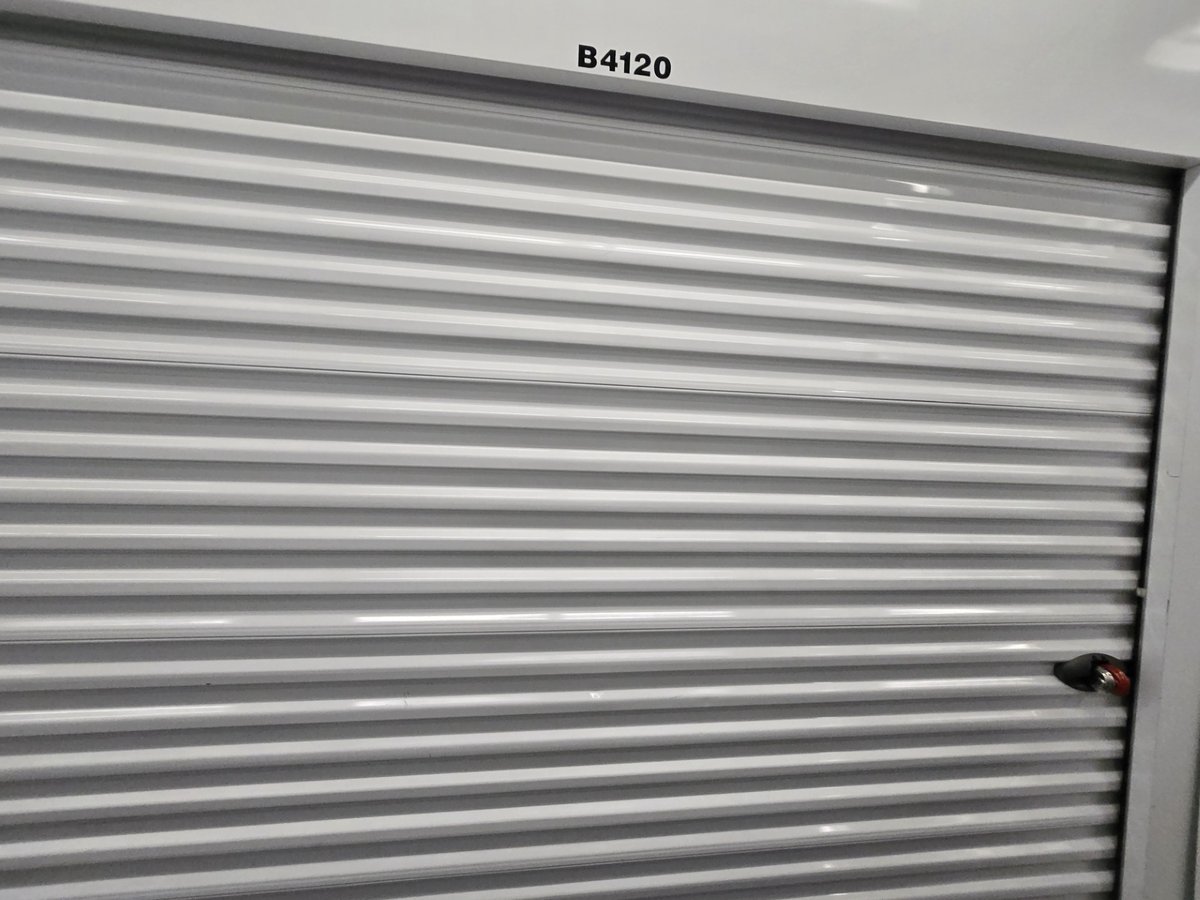 10 x 5 storage unit in Omaha, NE