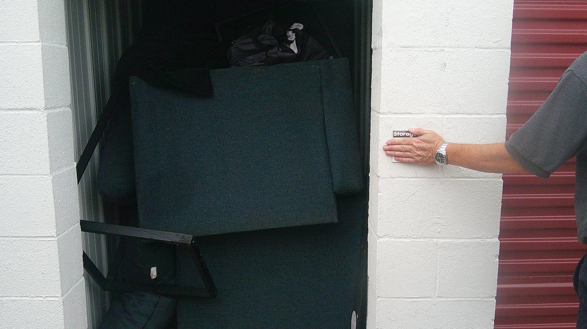 5 x 10 storage unit in Columbia, MO