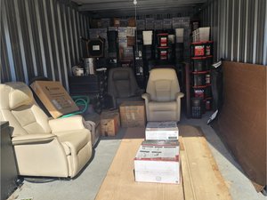 10 x 20 storage unit in Blue Ash, OH