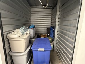 5 x 10 storage unit in Durham, NC