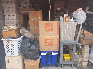 10 x 20 storage unit in Daly City, CA