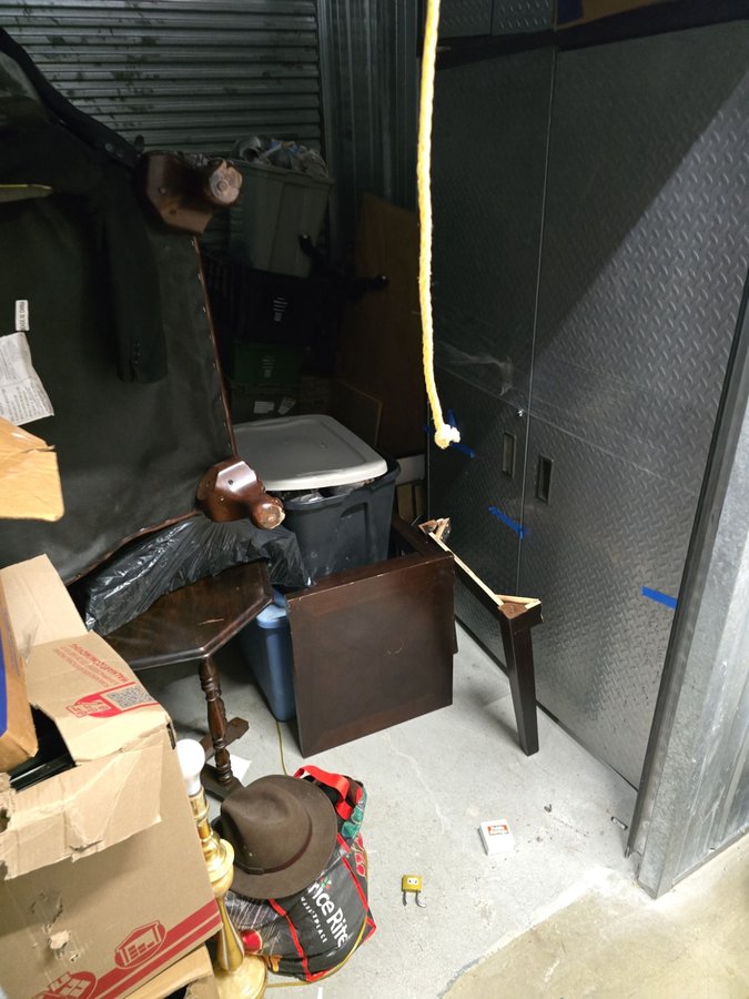 7 x 10 storage unit in Suitland, MD