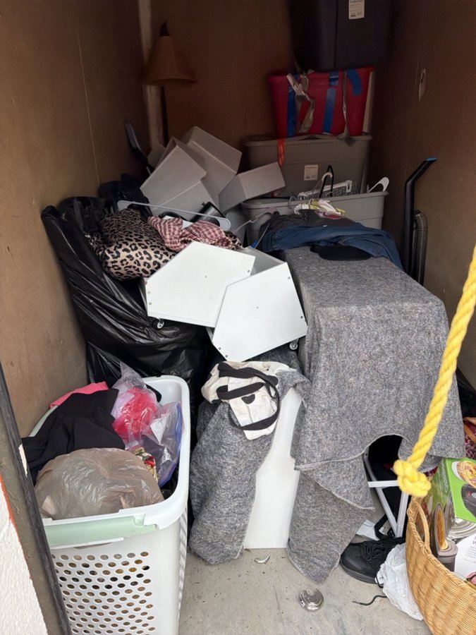 5 x 10 storage unit in Chesapeake, VA