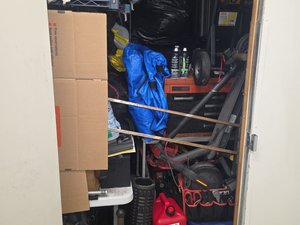5 x 5 storage unit in San Francisco, CA