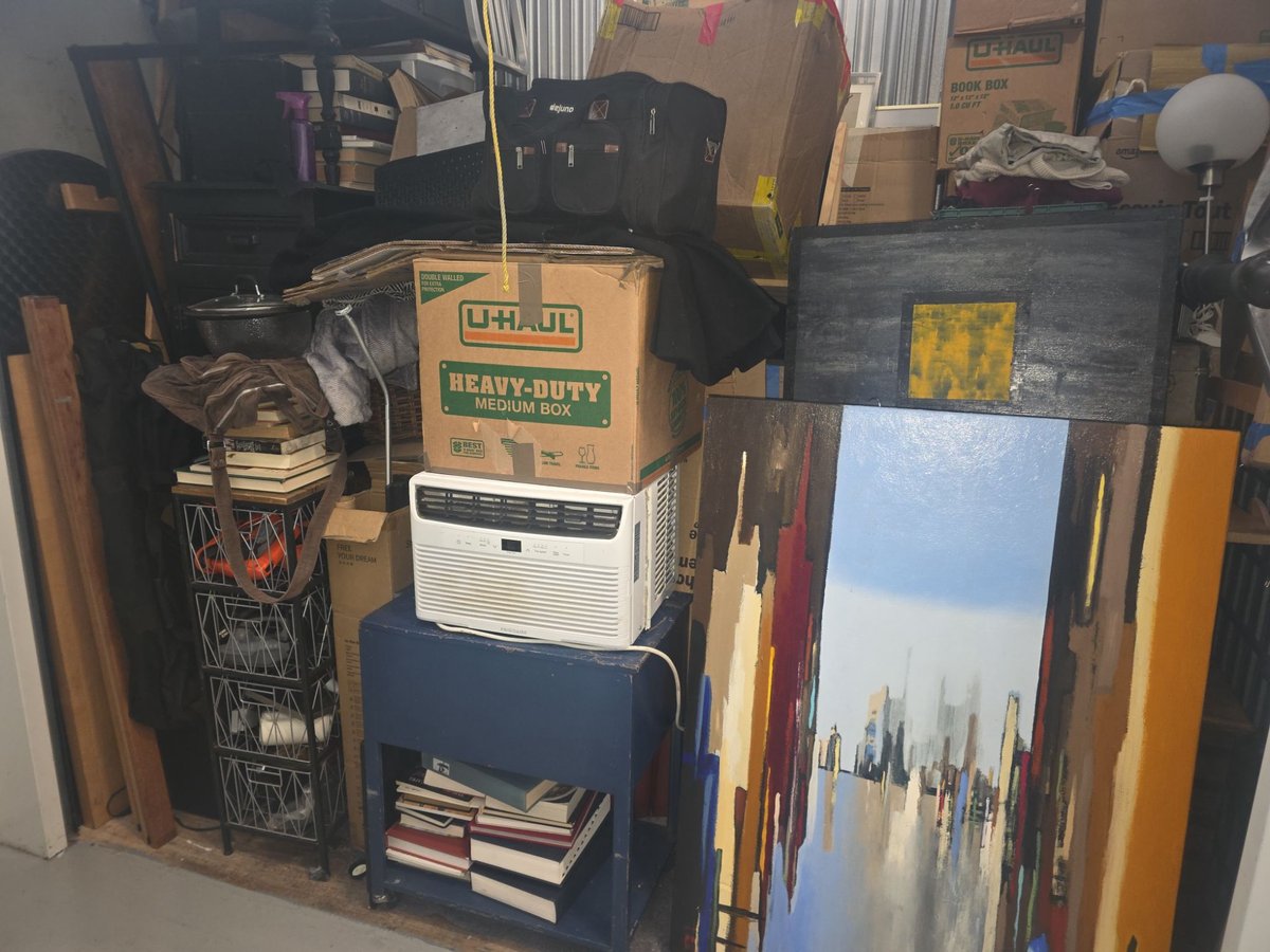 5 x 10 storage unit in San Francisco, CA