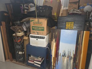 5 x 10 storage unit in San Francisco, CA
