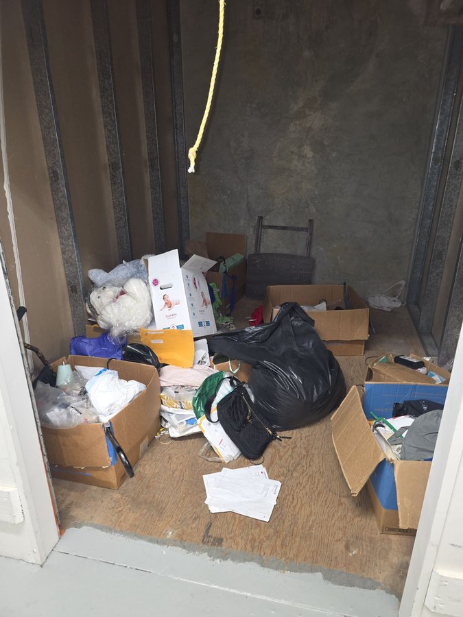 7 x 10 storage unit in San Francisco, CA