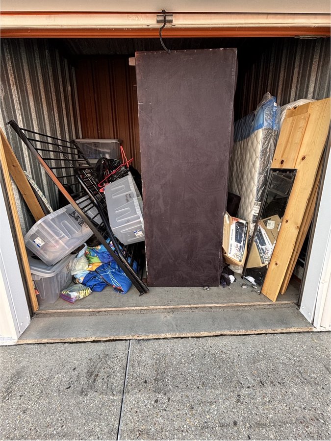 10 x 10 storage unit in Harvey, LA