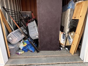 10 x 10 storage unit in Harvey, LA