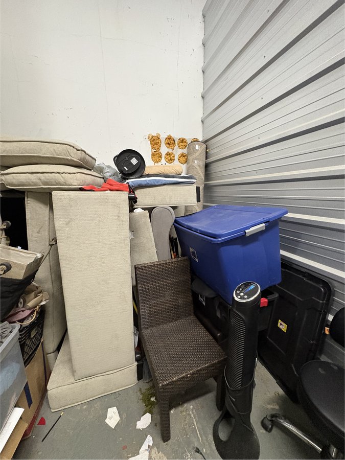 12 x 13 storage unit in Albuquerque, NM