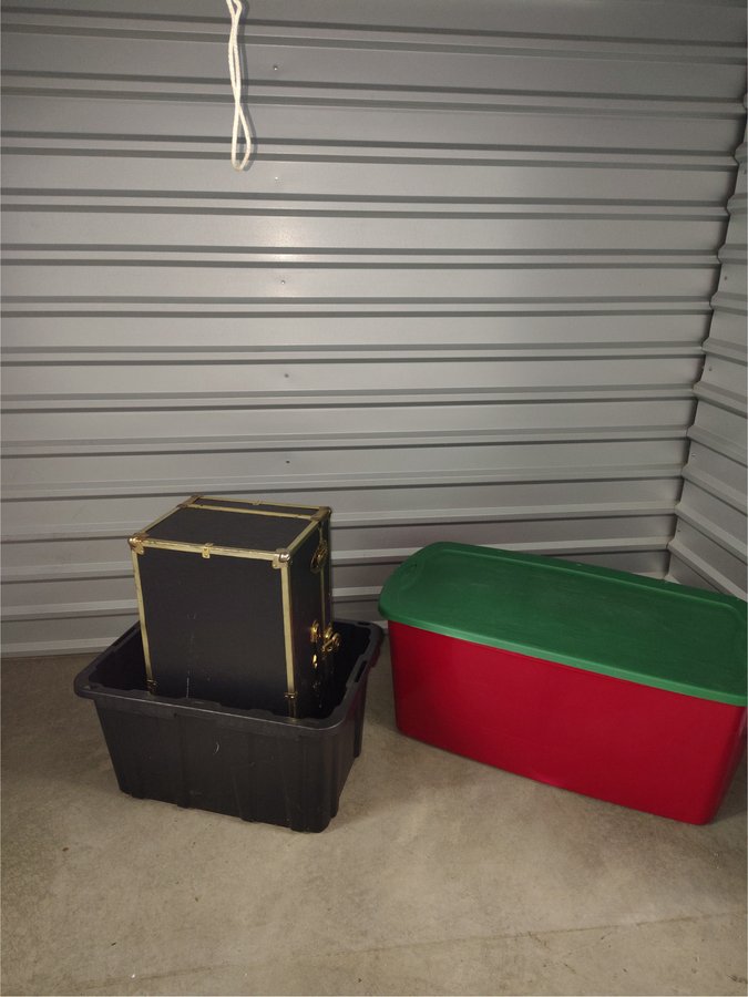 5 x 10 storage unit in Glen Allen, VA