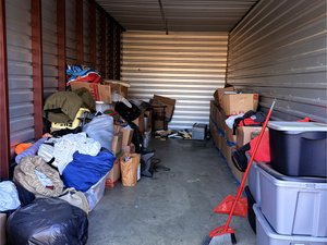 10 x 25 storage unit in Woodbridge, VA