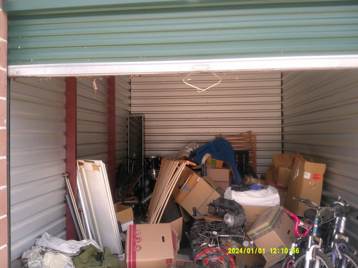 10 x 15 storage unit in Colorado Springs, CO