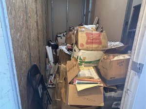 5 x 10 storage unit in Anaheim, CA