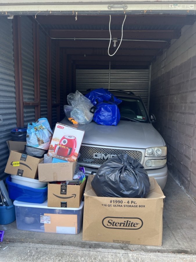 10 x 20 storage unit in Bay Shore, NY