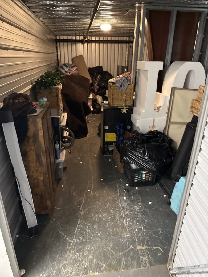 8 x 20 storage unit in Patchogue, NY