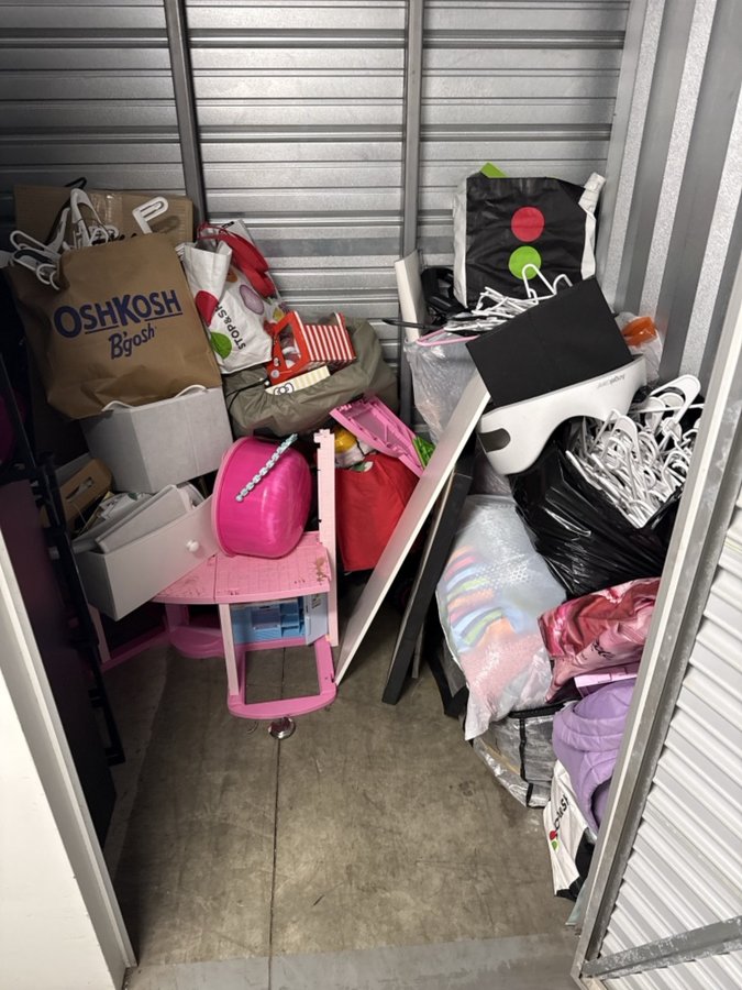 10 x 5 storage unit in Patchogue, NY
