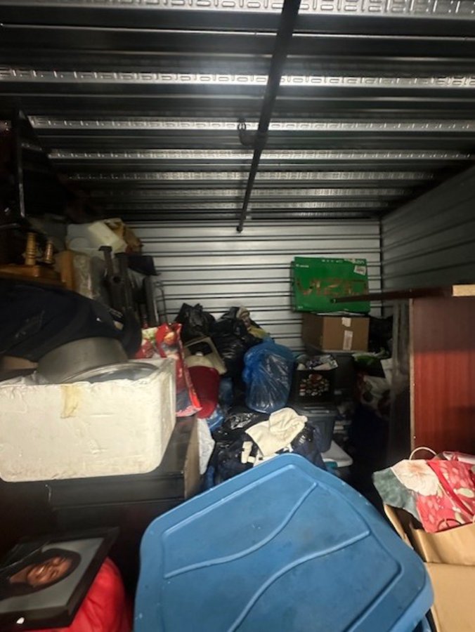 10 x 10 storage unit in Mt Vernon, NY