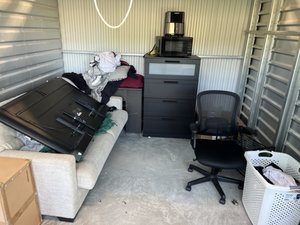 10 x 10 storage unit in Bellport, NY