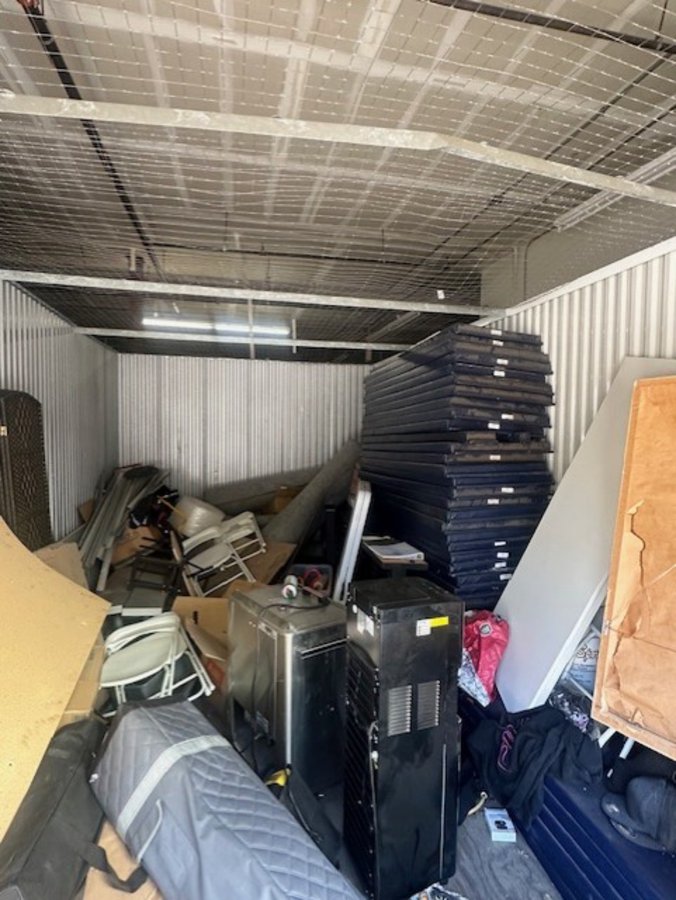 10 x 20 storage unit in Mt Vernon, NY