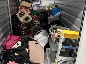 5 x 10 storage unit in Hauppauge, NY
