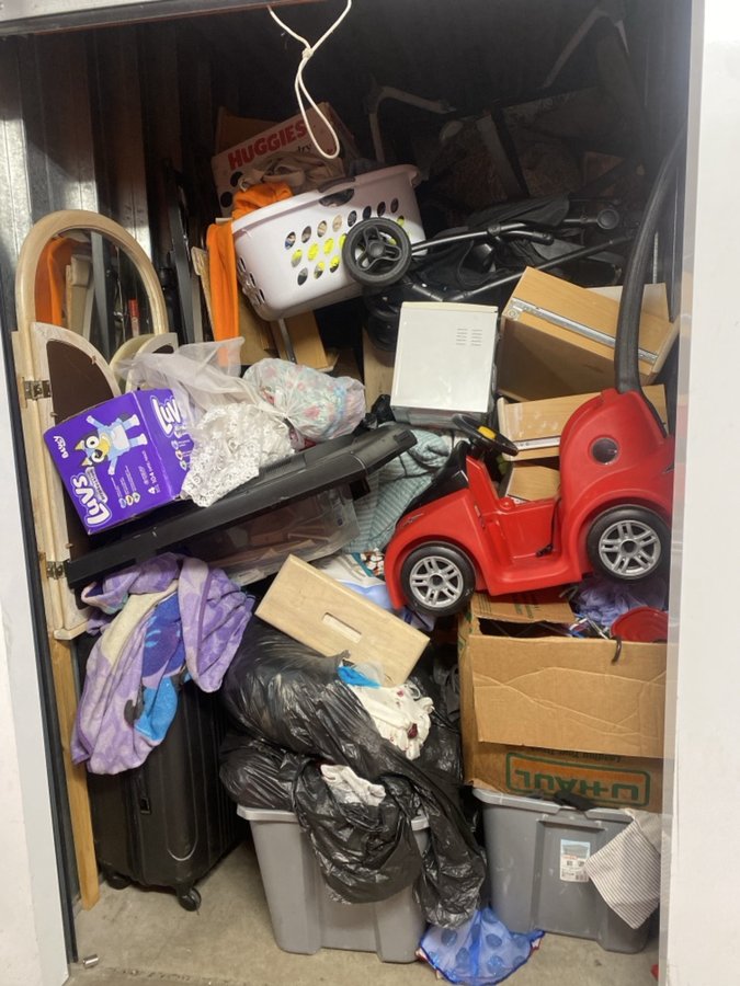5 x 10 storage unit in Phoenix, AZ