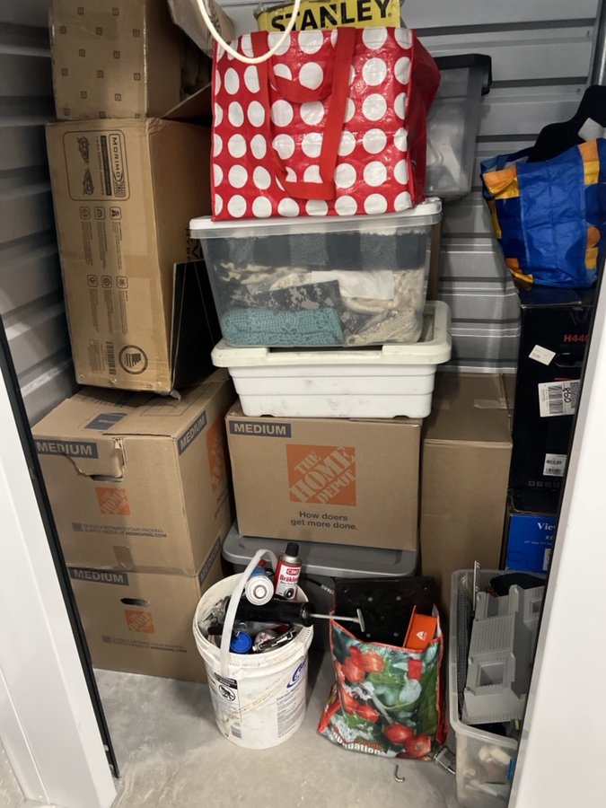 5 x 5 storage unit in Bellport, NY