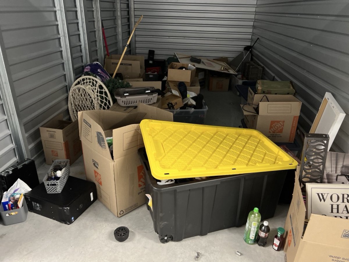 10 x 20 storage unit in Hauppauge, NY