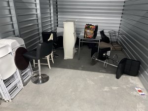 10 x 15 storage unit in Hauppauge, NY