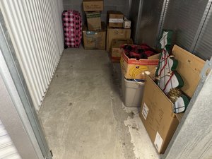 5 x 10 storage unit in Phoenix, AZ