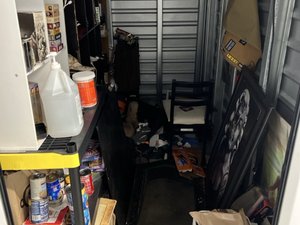 5 x 10 storage unit in Hauppauge, NY