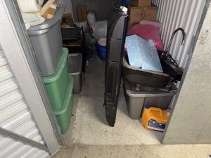 5 x 10 storage unit in Phoenix, AZ