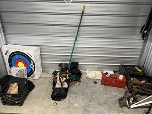 10 x 5 storage unit in Holbrook, NY