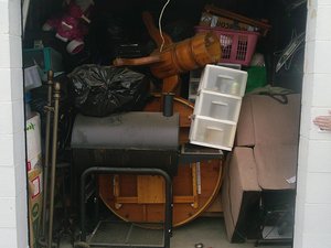 10 x 10 storage unit in Columbia, MO